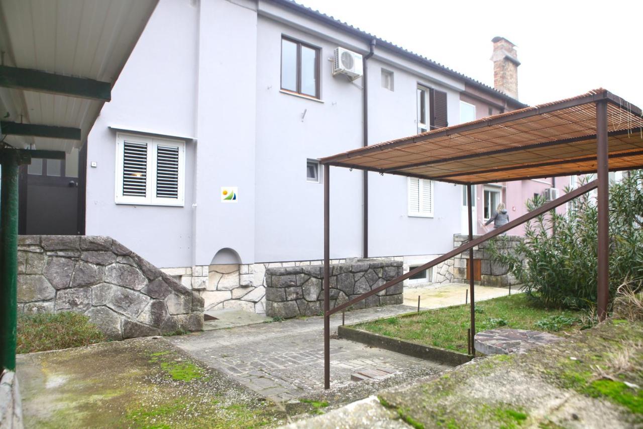 Warm And Comfy Piran Apartment With Parking! Buitenkant foto