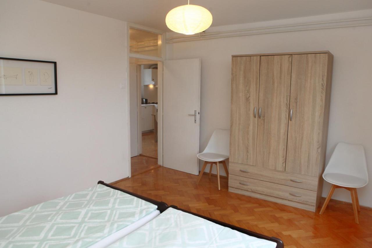 Warm And Comfy Piran Apartment With Parking! Buitenkant foto