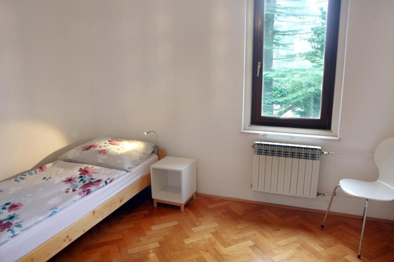 Warm And Comfy Piran Apartment With Parking! Buitenkant foto