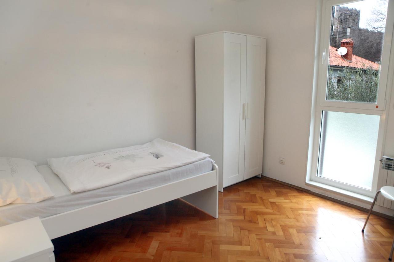 Warm And Comfy Piran Apartment With Parking! Buitenkant foto